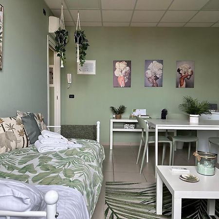Botanical Suite Bari Exterior photo